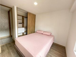 Foto 7 de Elegante apartamento en Aviva