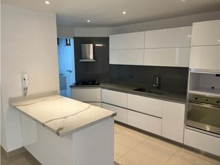 Foto 3 de ¡Hermoso apartamento remodelado en venta!