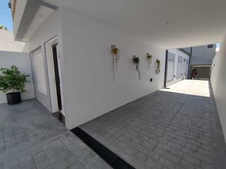 Foto 22 de VENTA PH La Perla Mar del Plata 4 ambientes c/ cochera