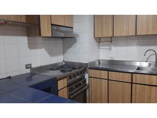 Foto 9 de Iluminado apartamento para venta en Puente Largo
