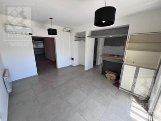 Foto 8 de Casa alquiler Confluencia Rural, 3 dormitorios (suite), 3 baños, jardín con parrilla y cocheras