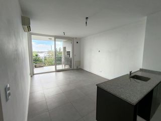 Foto 4 de Divino 2amb con balcón terraza, parrilla y con la mejor vista al Lago Central de Nordelta