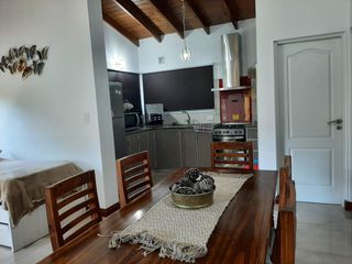 Foto 10 de Hermoso Chalet!!! P/3-4 Alquiler Verano