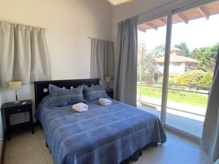 Foto 19 de Valeria del Mar | Duplex VS