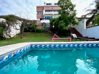 Foto 8 de Exclusiva Residencia en Los Perales: Elegancia y Amplitud en Cada Rincón