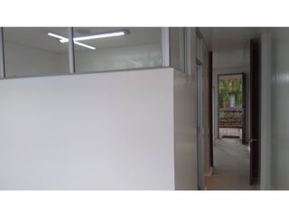 Foto 17 de ARRIENDO O VENDO OFICINA CONSULTORIO OFICHIA 41 M2 CHA
