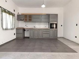 Foto 17 de Casa en venta - 2 Dormitorios 1 Baño - Cochera - 800Mts2 - Paso del Rey