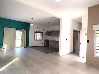 Foto 19 de Casa en venta - 2 Dormitorios 1 Baño - Cochera - 800Mts2 - Paso del Rey