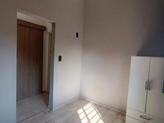 Foto 8 de Casa en venta - 2 Dormitorios 1 Baño - Cochera - 800Mts2 - Paso del Rey