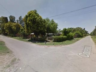 Foto 4 de Casa en venta - 2 Dormitorios 1 Baño - Cochera - 800Mts2 - Paso del Rey