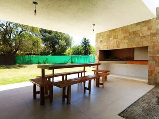 Foto 3 de Casa en  ALQUILER TEMPORAL, VILLA ALLENDE GOLF