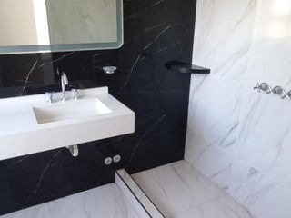 Foto 19 de Casa de diseño a espejo de agua Cantón Islas