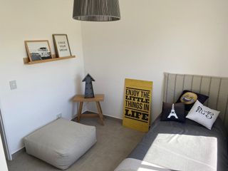 Foto 11 de OPORTUNIDAD 4 ambientes con galería y jardín de 118 M2