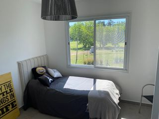 Foto 10 de OPORTUNIDAD 4 ambientes con galería y jardín de 118 M2
