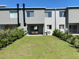 Foto 20 de OPORTUNIDAD 4 ambientes con galería y jardín de 118 M2