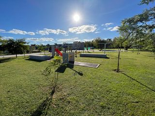 Foto 22 de OPORTUNIDAD 4 ambientes con galería y jardín de 118 M2