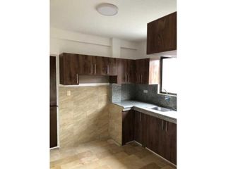 Foto 4 de VENDO HERMOSA CASA EN URBANIZACIÓN SAN FELIPE