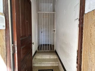 Foto 2 de Venta de PH de 2 ambientes con cochera en Quilmes