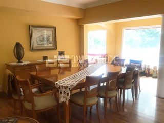 Foto 3 de D. Esteche Realty