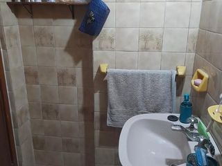 Foto 9 de Departamento en venta - 3 Dormitorio 1 Baño - Cochera - 74Mts2 - Lanús
