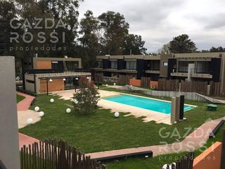 Foto 1 de DPTO.  PB C/JARDIN PROPIO  -3AMB-  ESPACIO LAS CAVAS