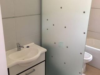 Foto 11 de DPTO.  PB C/JARDIN PROPIO  -3AMB-  ESPACIO LAS CAVAS