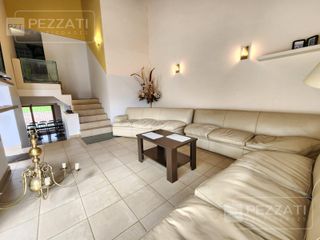 Foto 4 de Casa en  alquiler por 24 meses. Z/ Stella Maris. 3 dormitorios. Escritorio . Parque. Garage doble. Playroom