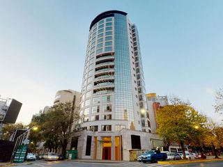 Foto 1 de Departamento en venta en La Plata - Dacal Bienes Raíces