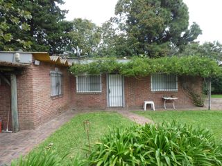 Foto 2 de Casa en venta en Arturo Segui