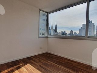 Foto 17 de VENTA  Departamento - La Plata Plaza Moreno