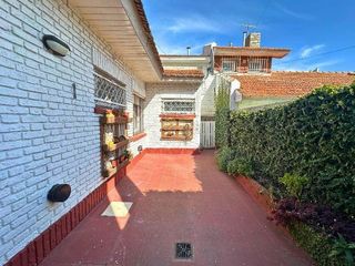 Foto 36 de Casa en venta - 4 Dormitorios 3 Baños - Cochera - 164Mts2 - Mar del Plata