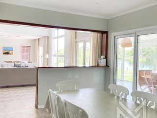 Foto 10 de Casa en  venta Los Castores