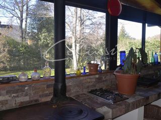 Foto 41 de VENTA CASA VILLA LA ANGOSTURA- 4 amb/parque, quincho - Centro-