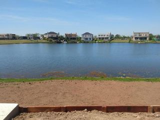 Foto 21 de Casa al Agua en Vistas, Puertos venta