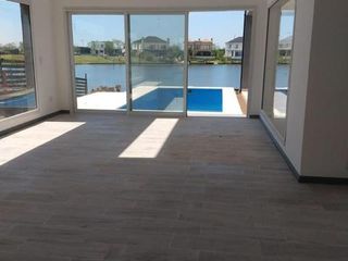 Foto 23 de Casa al Agua en Vistas, Puertos venta