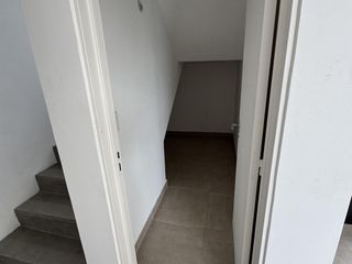 Foto 27 de Casa con terreno de 1035m2 con Pileta a Estrenar en El Cantón Puerto