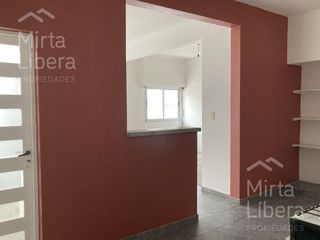 Foto 1 de Terreno  con dos locales y casa interna