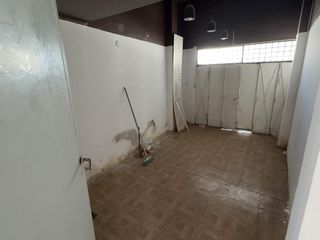 Foto 23 de Casa 3 dormitorios con balcón y garage en b° Juniors (APPTO BANCOR)