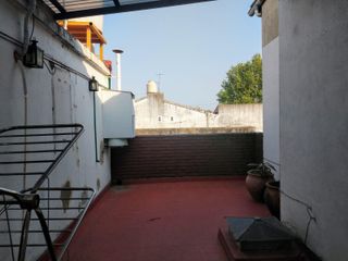 Foto 11 de PH en venta - 2 Dormitorios 2 Baños - Cochera - 150Mts2 - Don Bosco, Quilmes