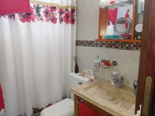 Foto 8 de PH en venta - 2 Dormitorios 2 Baños - Cochera - 150Mts2 - Don Bosco, Quilmes