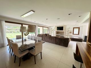 Foto 5 de Casa en alquiler en El Encuentro Tigre