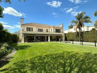Foto 11 de Casa en alquiler en El Encuentro Tigre