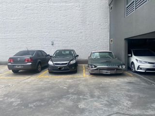 Foto 1 de Cochera en  VENTA - VILLA URQUIZA