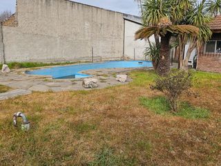 Foto 13 de Pacheco - Zeballos al 1000 -  Casa lote propio para uso comercial y vivienda