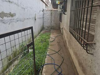 Foto 2 de Pacheco - Zeballos al 1000 -  Casa lote propio para uso comercial y vivienda