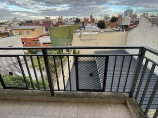 Foto 12 de Depto 2 ambientes con cochera, terraza privada y parrilla - Wilde