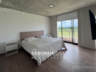 Foto 34 de Casa en Venta 4 dormitorios Al Golf con Pileta- Barrio El Canton Escobar