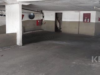Foto 3 de Cochera cubierta en venta ubicado en Microcentro
