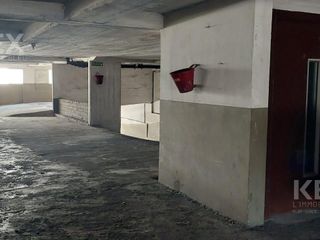 Foto 4 de Cochera cubierta en venta ubicado en Microcentro