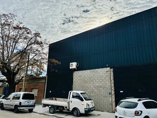 Foto 1 de DEPOSITO VENTA 400 M2 PACHECO TIGRE